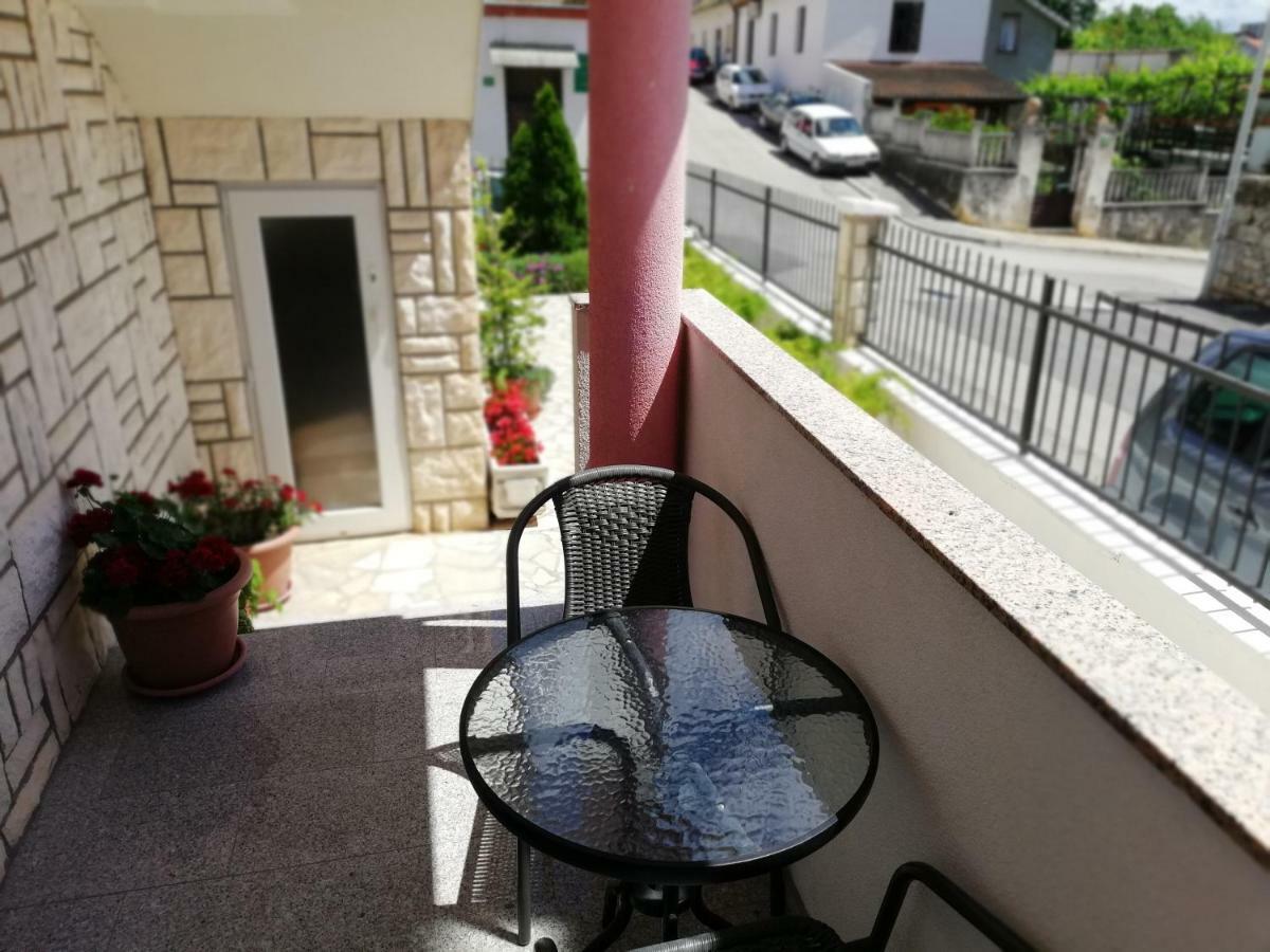 Jan 5 Apartment Pula Ngoại thất bức ảnh